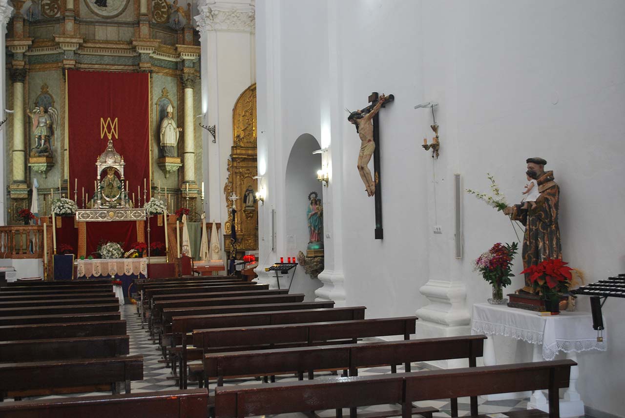 Interior Iglesia La Victoria